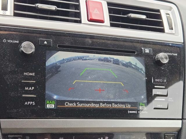 Subaru Outback Vehicle Full-screen Gallery Image 11