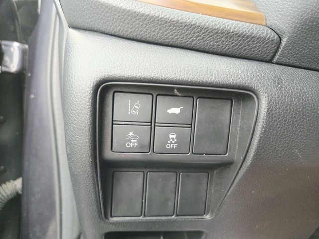 Honda CR-V Vehicle Full-screen Gallery Image 17