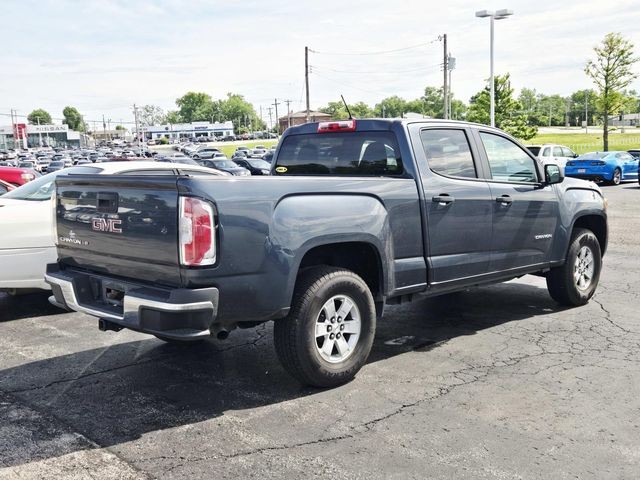 GMC Canyon Vehicle Full-screen Gallery Image 03