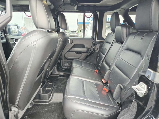 Jeep Wrangler Unlimited Vehicle Full-screen Gallery Image 09