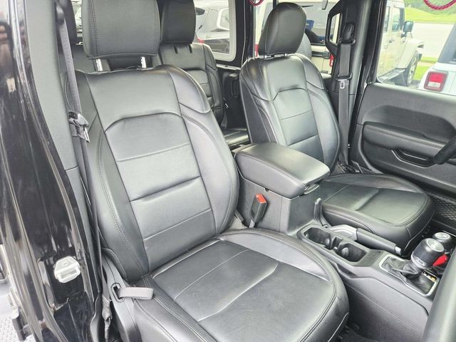 Jeep Wrangler Unlimited Vehicle Full-screen Gallery Image 14