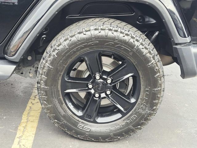 Jeep Wrangler Unlimited Vehicle Full-screen Gallery Image 18