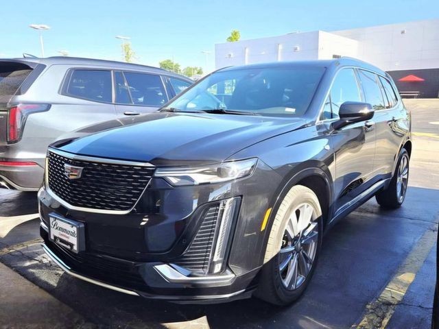 Cadillac XT6 Vehicle Full-screen Gallery Image 04