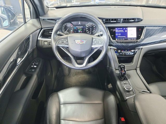 Cadillac XT6 Vehicle Full-screen Gallery Image 08