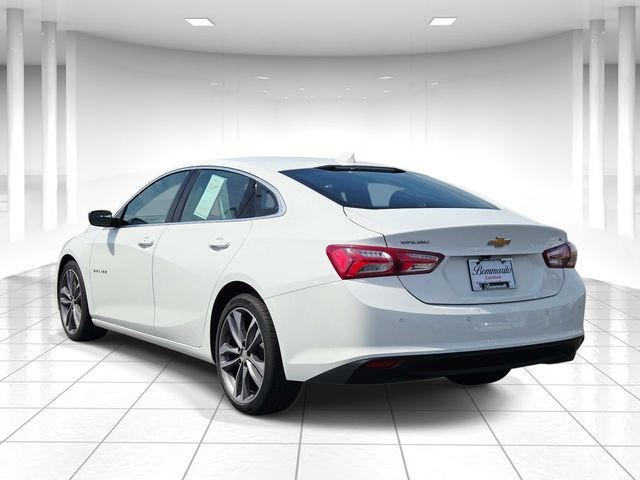 Chevrolet Malibu Vehicle Full-screen Gallery Image 03