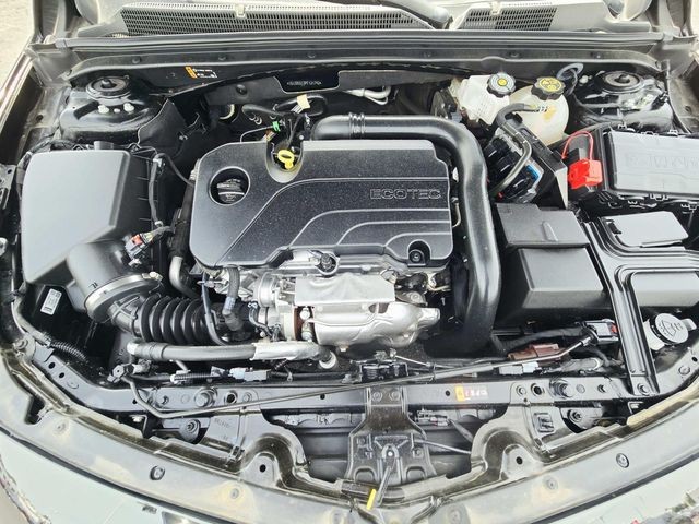 Chevrolet Malibu Vehicle Full-screen Gallery Image 14