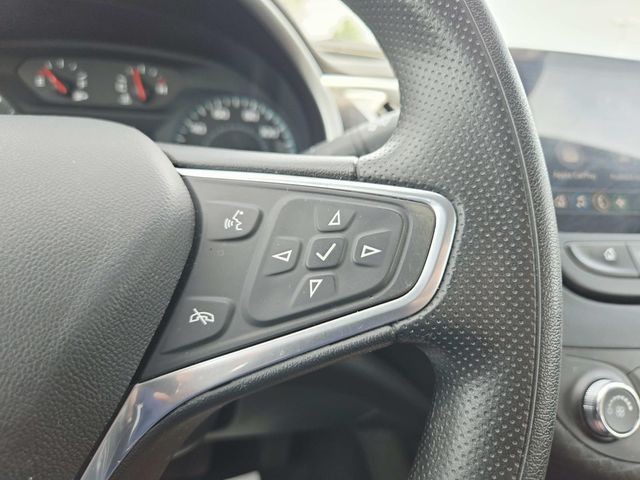 Chevrolet Malibu Vehicle Full-screen Gallery Image 17