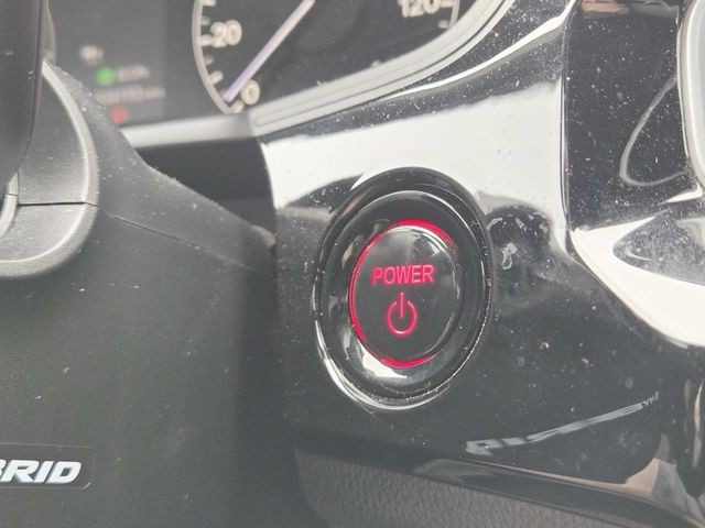 Honda Civic Hatchback Hybrid Vehicle Full-screen Gallery Image 28