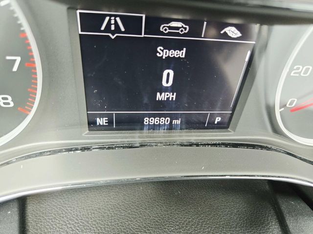 Chevrolet Cruze Vehicle Full-screen Gallery Image 19