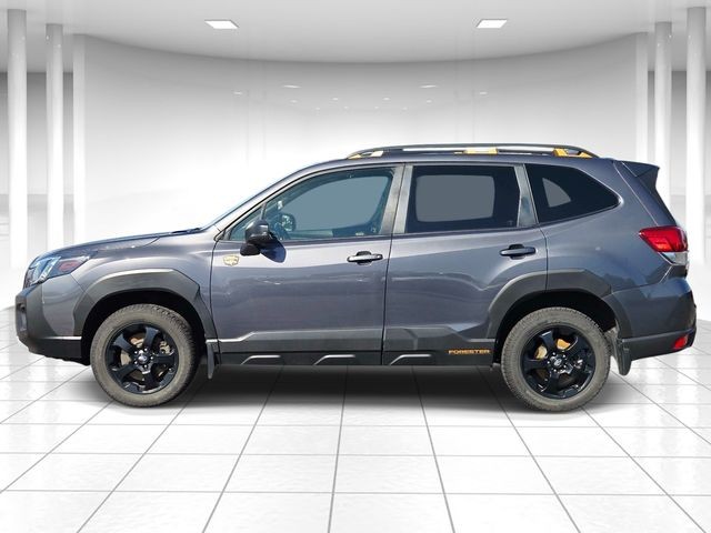 Subaru Forester Vehicle Full-screen Gallery Image 02