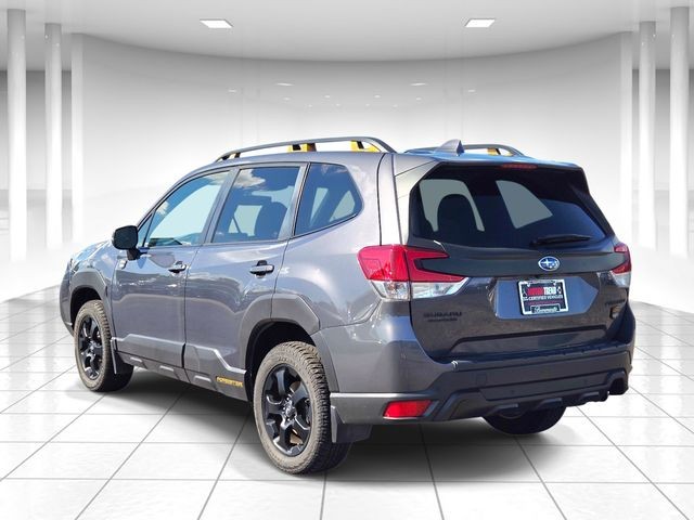 Subaru Forester Vehicle Full-screen Gallery Image 03