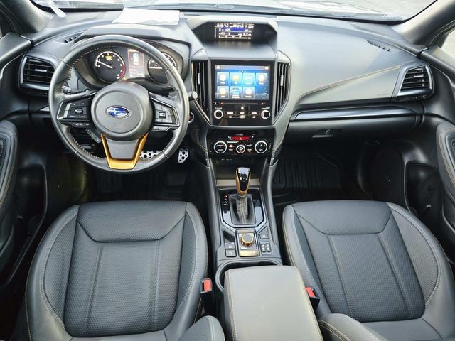 Subaru Forester Vehicle Full-screen Gallery Image 08