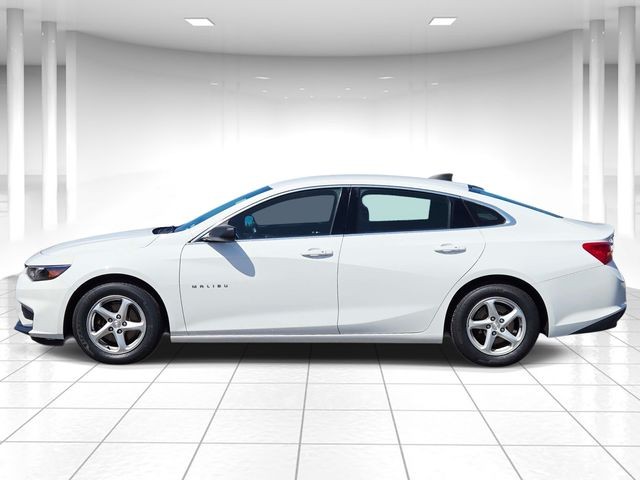 Chevrolet Malibu Vehicle Full-screen Gallery Image 02