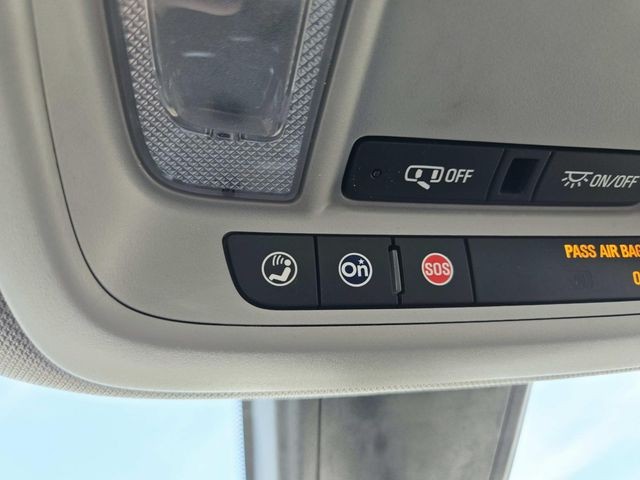Chevrolet Malibu Vehicle Full-screen Gallery Image 27