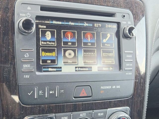 Chevrolet Traverse Vehicle Full-screen Gallery Image 12
