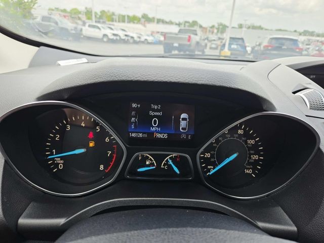 Ford Escape Vehicle Full-screen Gallery Image 19
