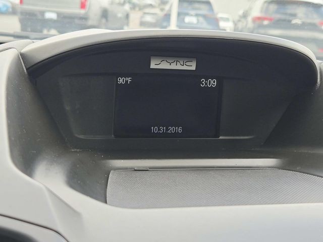 Ford Escape Vehicle Full-screen Gallery Image 22