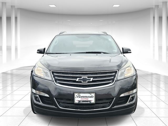Chevrolet Traverse Vehicle Full-screen Gallery Image 05