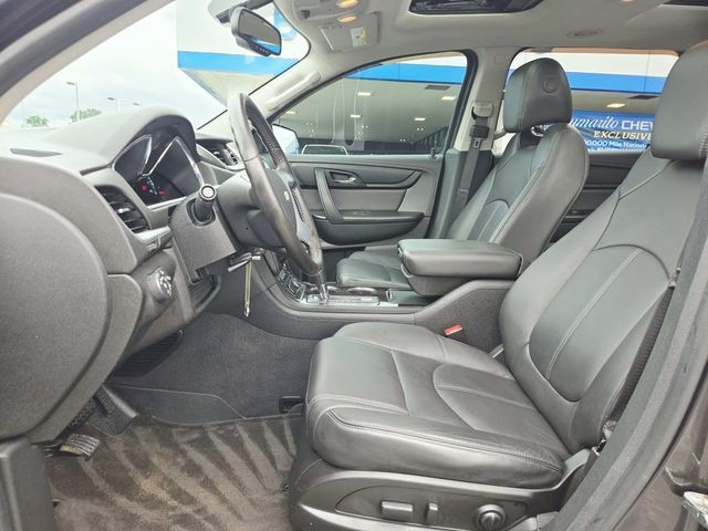Chevrolet Traverse Vehicle Full-screen Gallery Image 09
