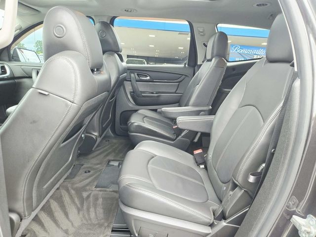 Chevrolet Traverse Vehicle Full-screen Gallery Image 10