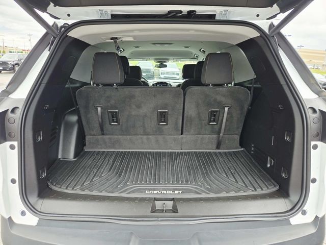 Chevrolet Traverse Vehicle Full-screen Gallery Image 11
