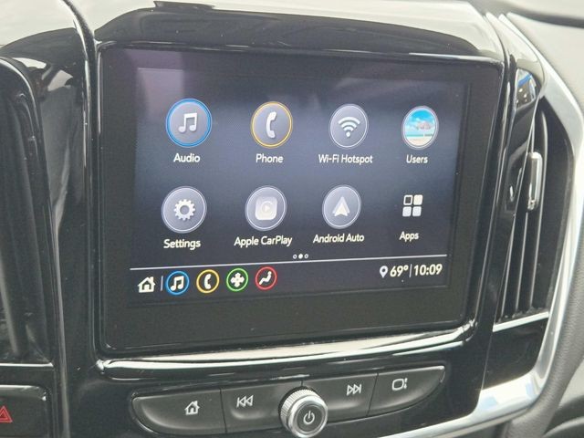 Chevrolet Traverse Vehicle Full-screen Gallery Image 23