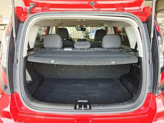 Kia Soul Vehicle Full-screen Gallery Image 10