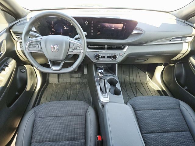 Buick Envista Vehicle Full-screen Gallery Image 06