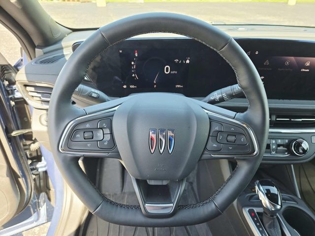 Buick Envista Vehicle Full-screen Gallery Image 15