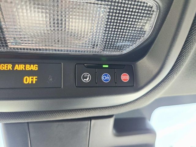 Buick Envista Vehicle Full-screen Gallery Image 28