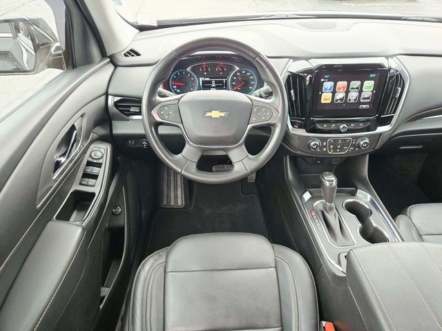Chevrolet Traverse Vehicle Full-screen Gallery Image 07