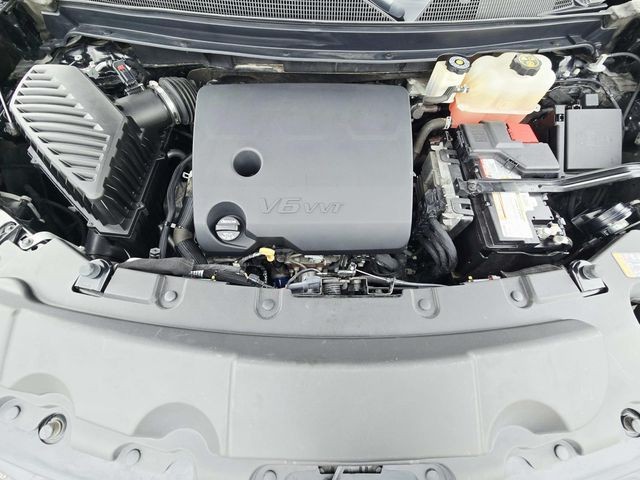 Chevrolet Traverse Vehicle Full-screen Gallery Image 16