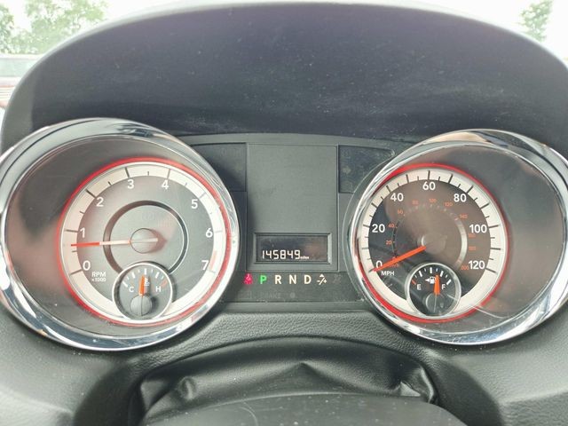 Dodge Grand Caravan Vehicle Full-screen Gallery Image 20