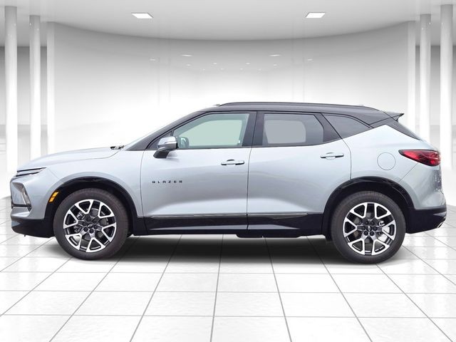Chevrolet Blazer Vehicle Full-screen Gallery Image 02