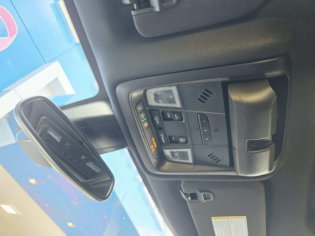 Chevrolet Blazer Vehicle Full-screen Gallery Image 30