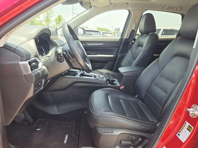 Mazda CX-5 Vehicle Full-screen Gallery Image 09