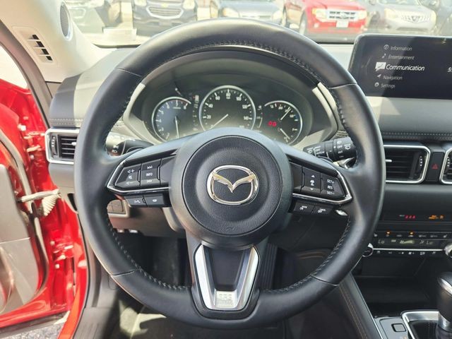 Mazda CX-5 Vehicle Full-screen Gallery Image 16