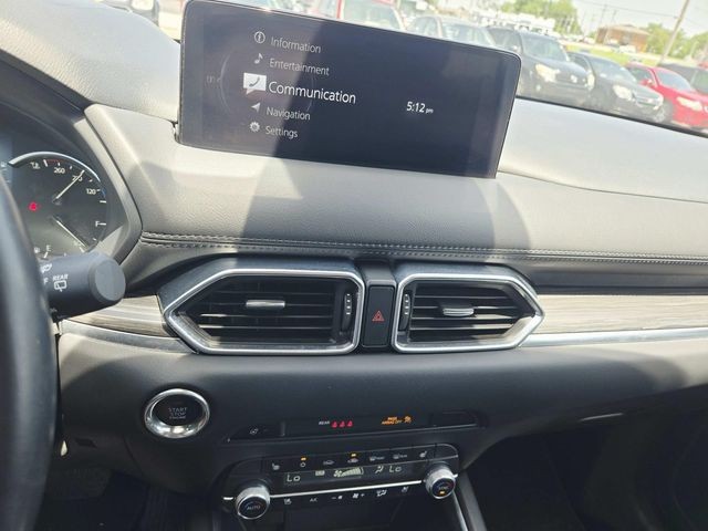 Mazda CX-5 Vehicle Full-screen Gallery Image 21