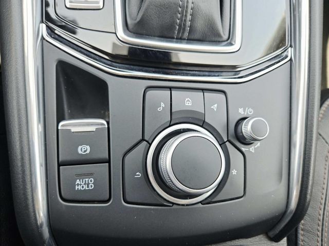 Mazda CX-5 Vehicle Full-screen Gallery Image 28