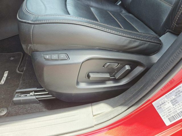 Mazda CX-5 Vehicle Full-screen Gallery Image 36