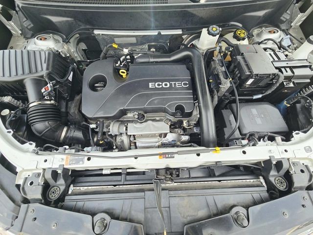 Chevrolet Equinox Vehicle Full-screen Gallery Image 14