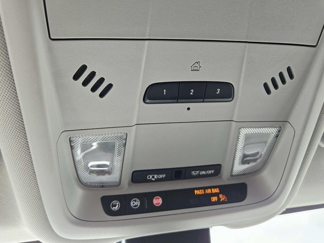 Chevrolet Equinox Vehicle Full-screen Gallery Image 29