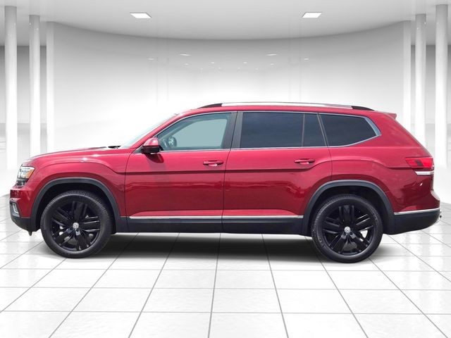 Volkswagen Atlas Vehicle Full-screen Gallery Image 02
