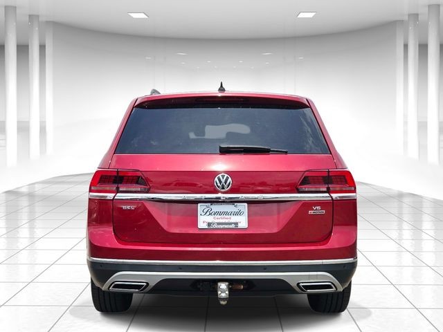 Volkswagen Atlas Vehicle Full-screen Gallery Image 04
