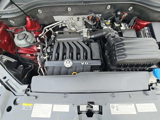 Volkswagen Atlas Vehicle Full-screen Gallery Image 19