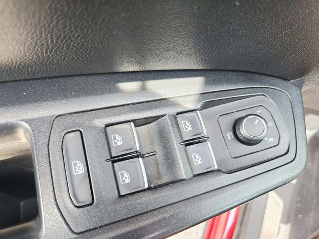 Volkswagen Atlas Vehicle Full-screen Gallery Image 36