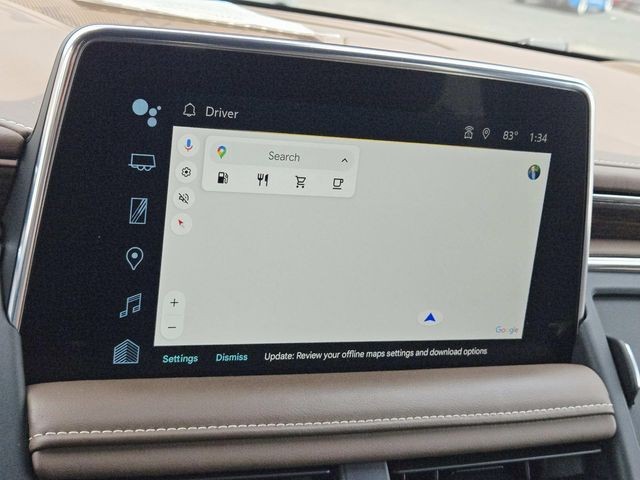 Chevrolet Suburban Vehicle Full-screen Gallery Image 28