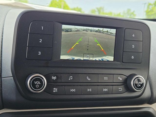 Ford EcoSport Vehicle Full-screen Gallery Image 15