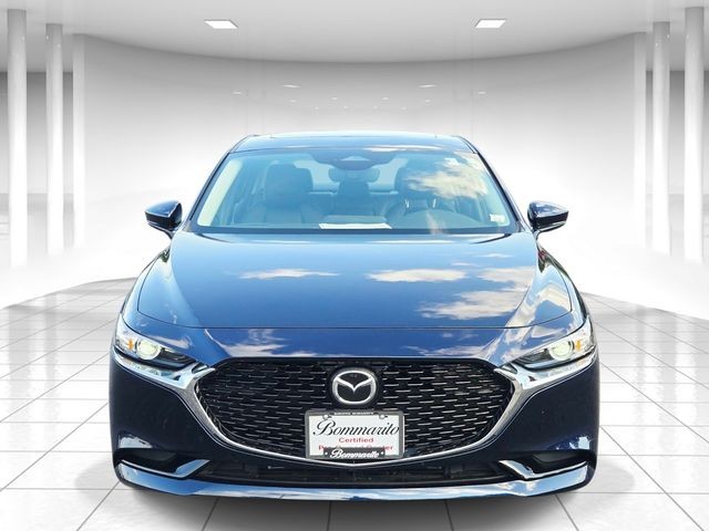 Mazda Mazda3 Vehicle Full-screen Gallery Image 05