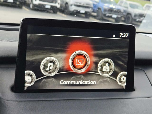 Mazda CX-9 Vehicle Full-screen Gallery Image 14